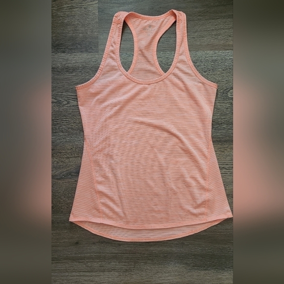 Athleta Racerback Run Tank - Picture 1 of 6